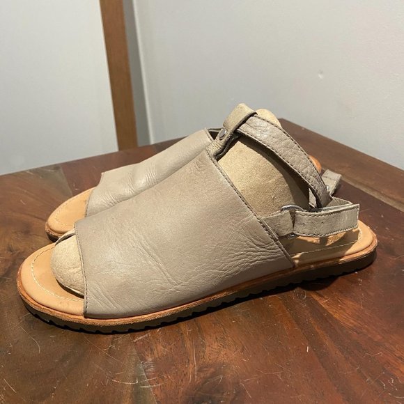 sorel ella mule strap sandal